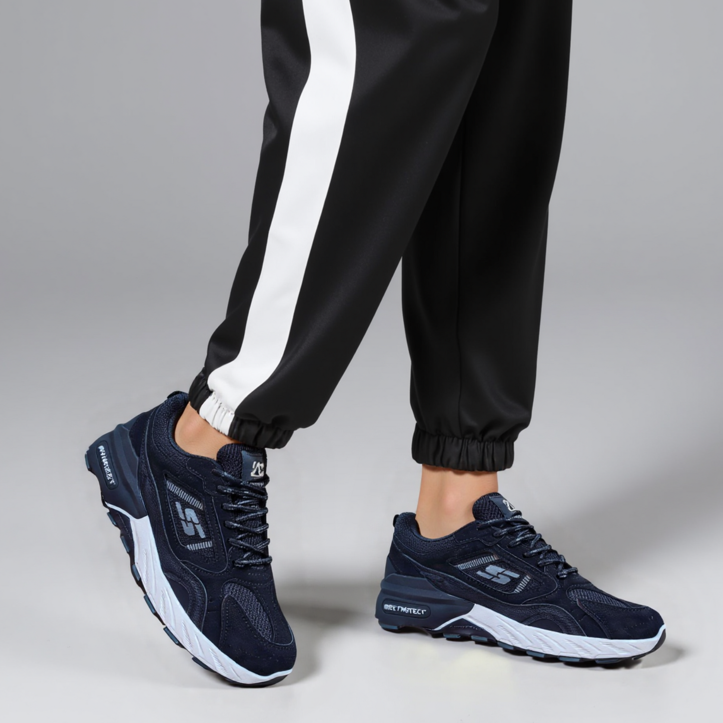 Skechers Max Protect